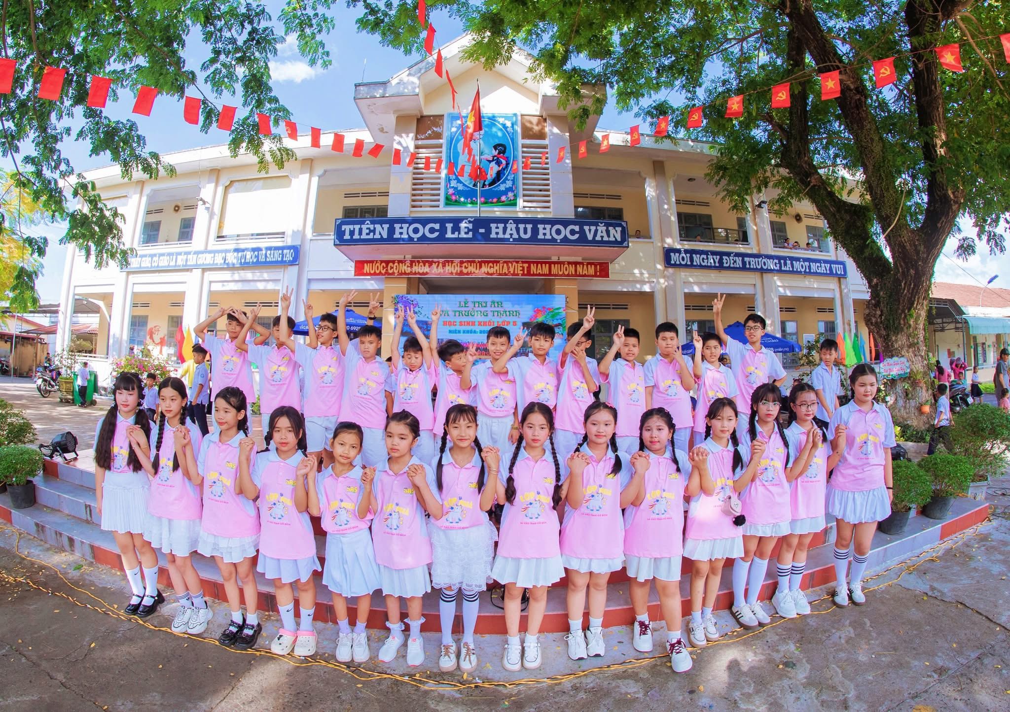 áo thun lớp