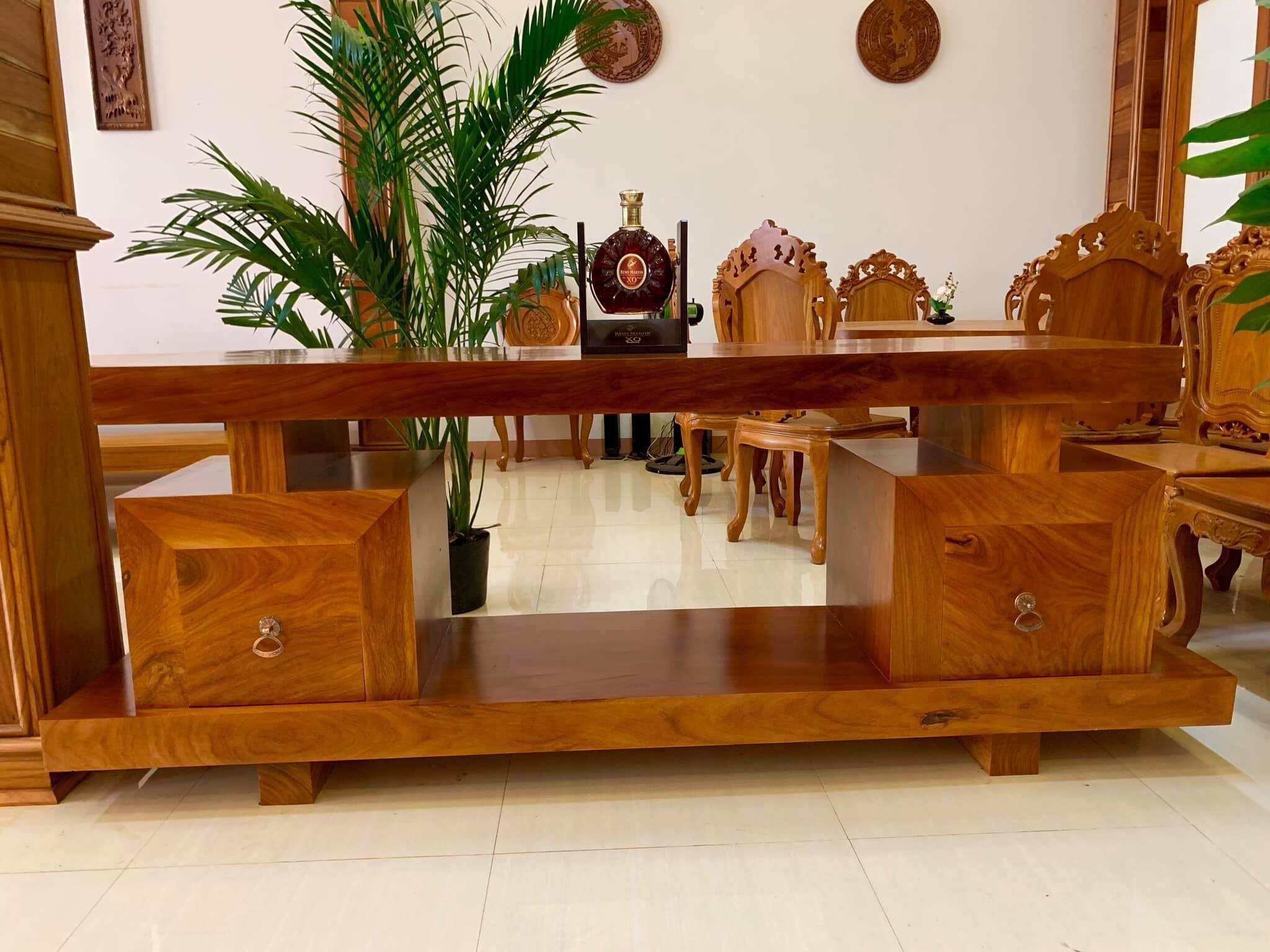 Kệ tivi