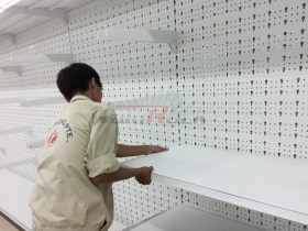 Giá kệ siêu thị