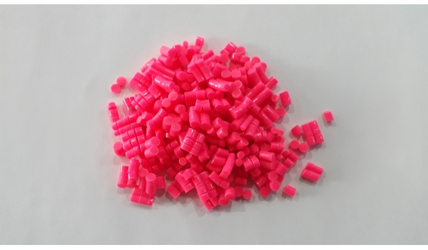 Hạt nhựa PVC đỏ