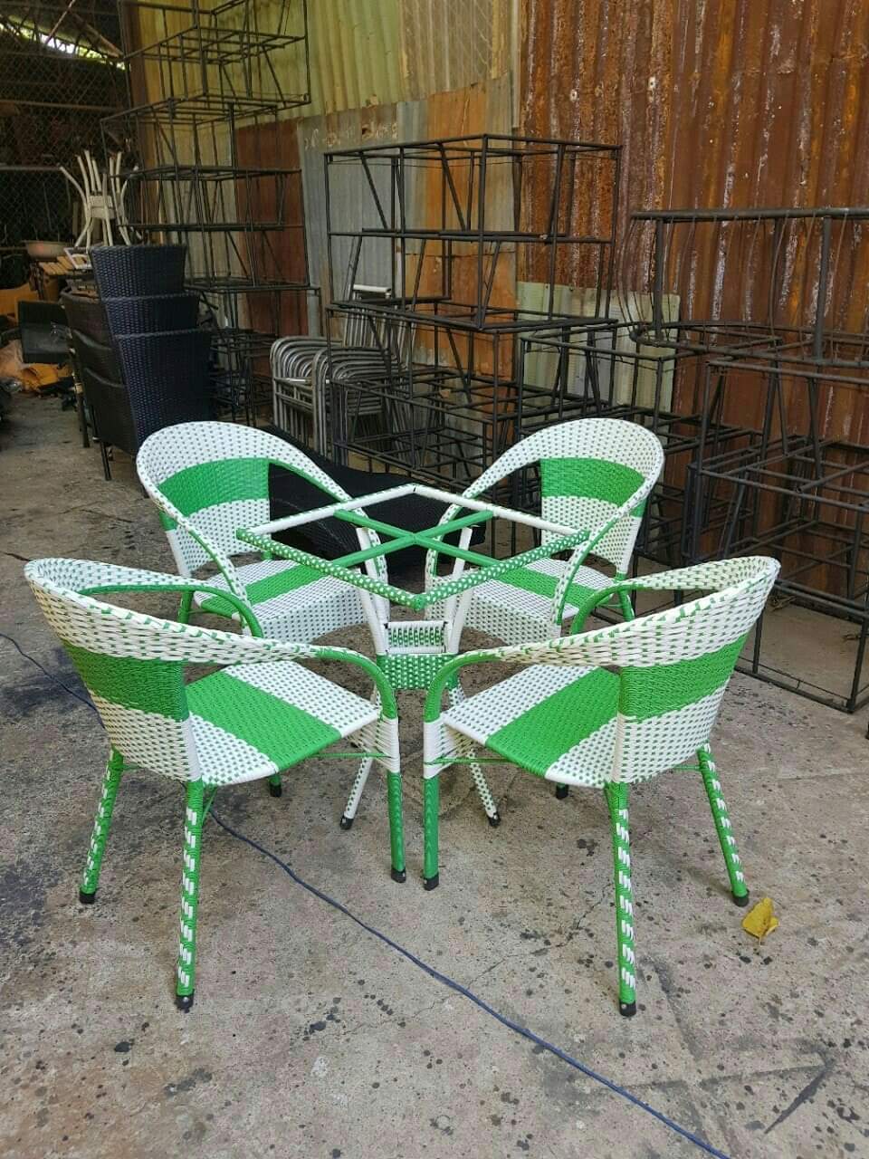 Bàn ghế nhựa giả mây