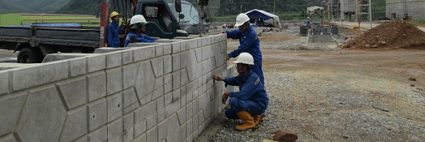 Tường chắn