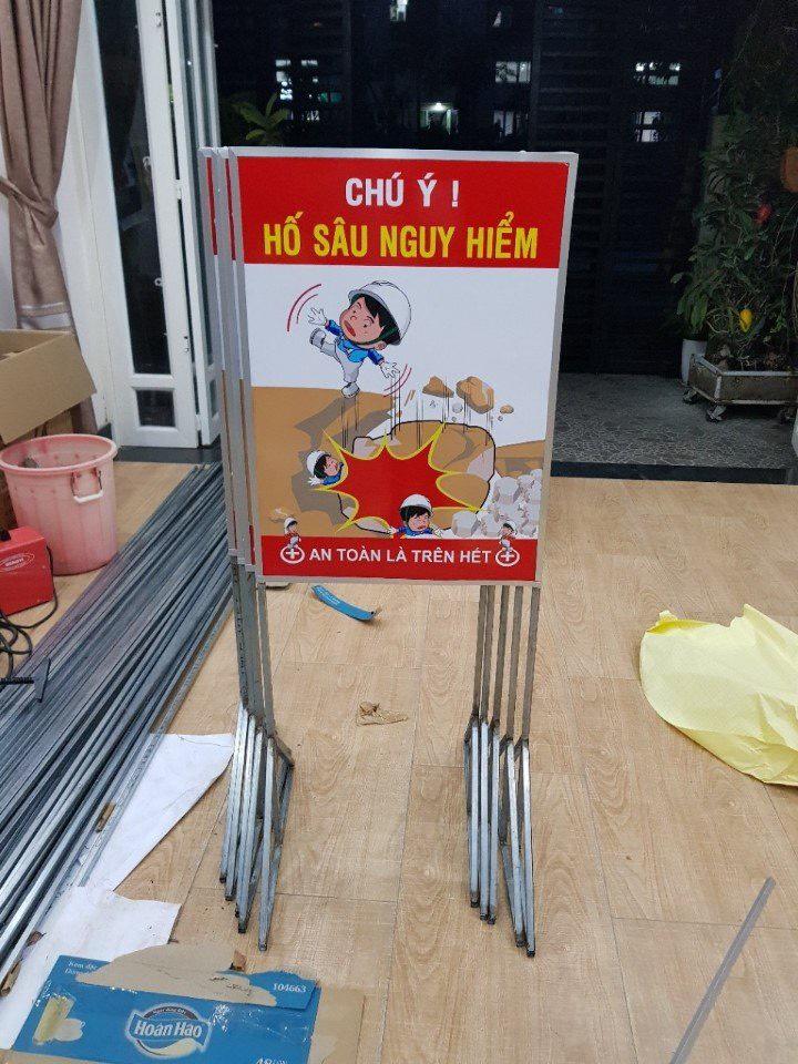 Biển báo nguy hiểm