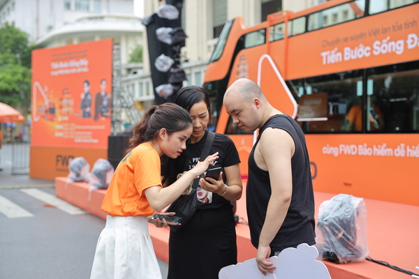 Tổ chức sự kiện