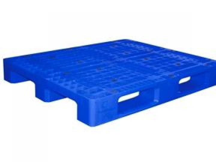 Pallet nhựa