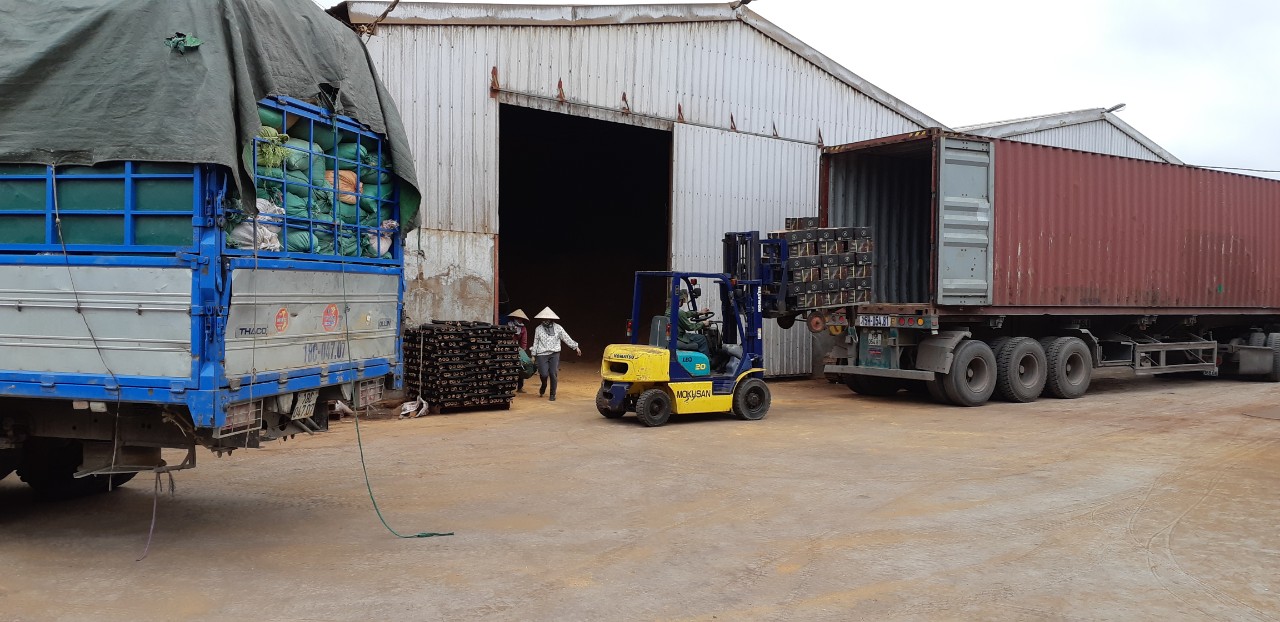 Xưởng sản xuất công ty Than Minh Tuyết