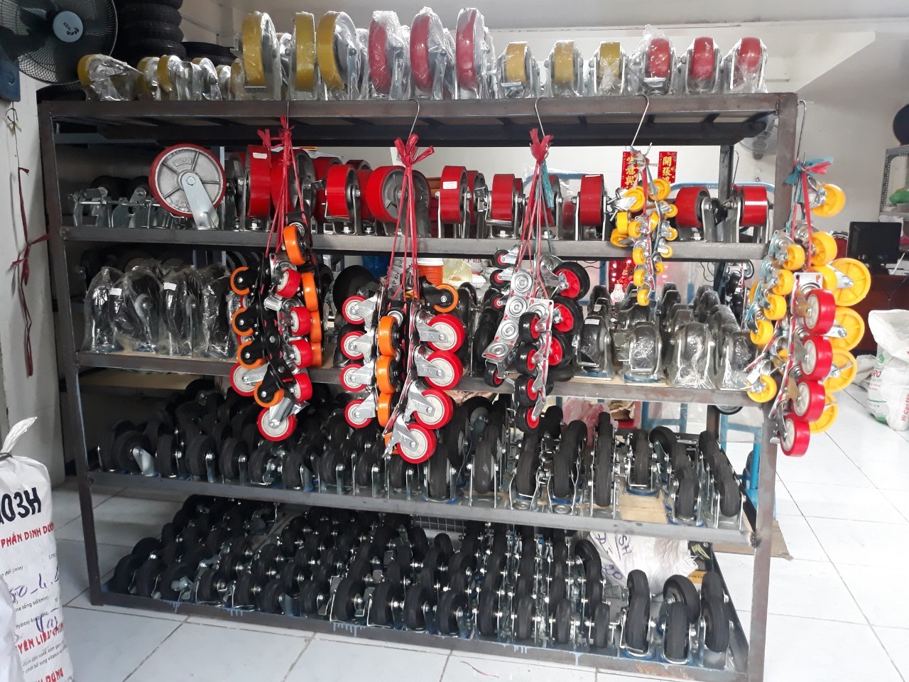 Cửa hàng