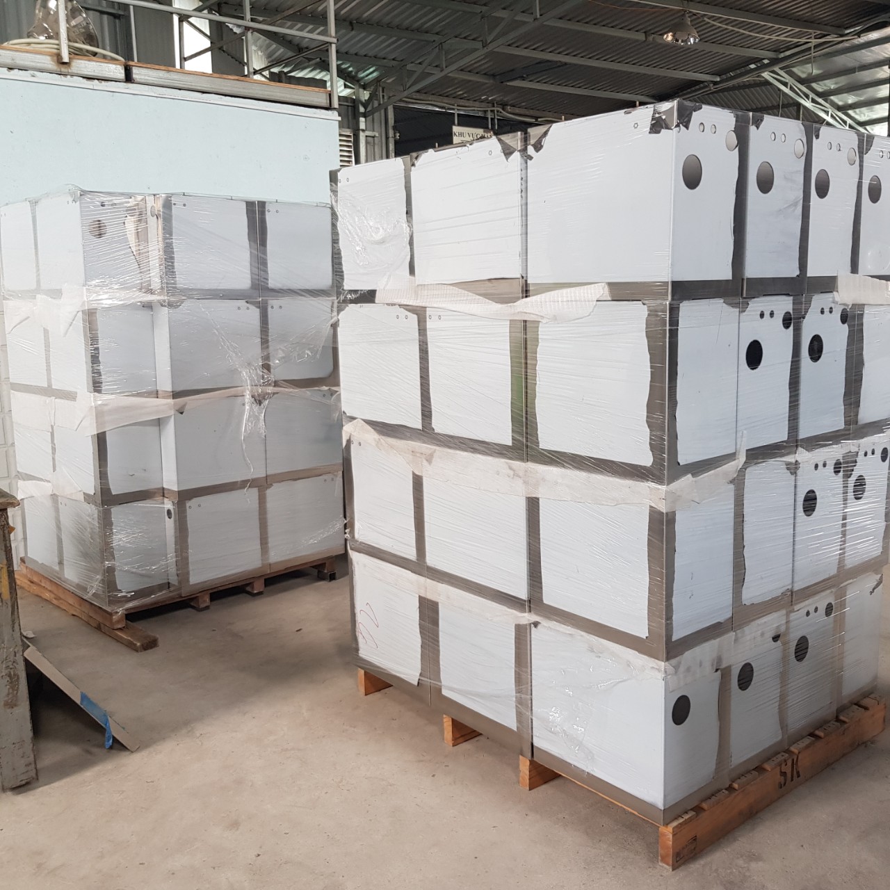 Gia công kim loại tấm, cắt laser