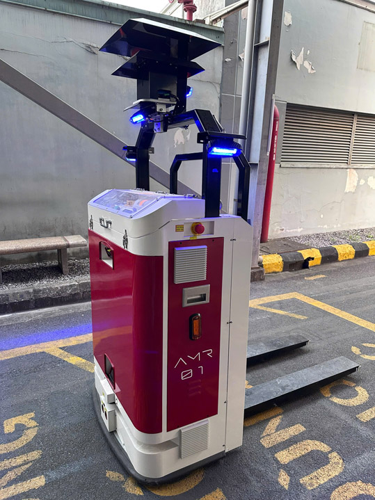 Thiết kế và chế tạo xe tự hành