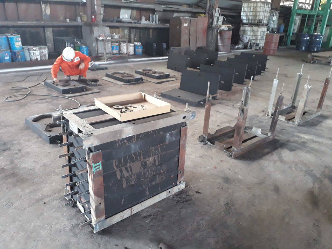 Thiết bị làm khuôn Alphaset
