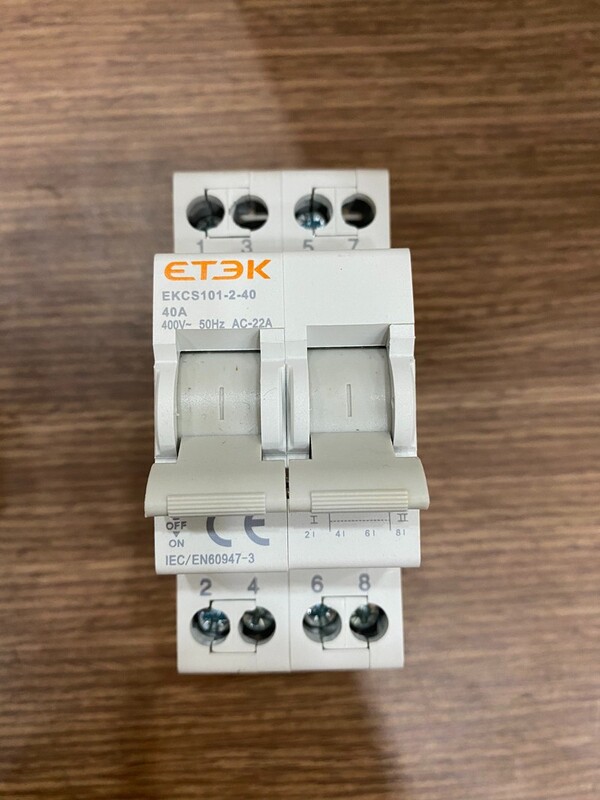 Aptomat-CB chuyển mạch cầu dao đảo chiều