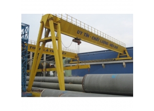 Bán cổng trục 1 dầm 15T