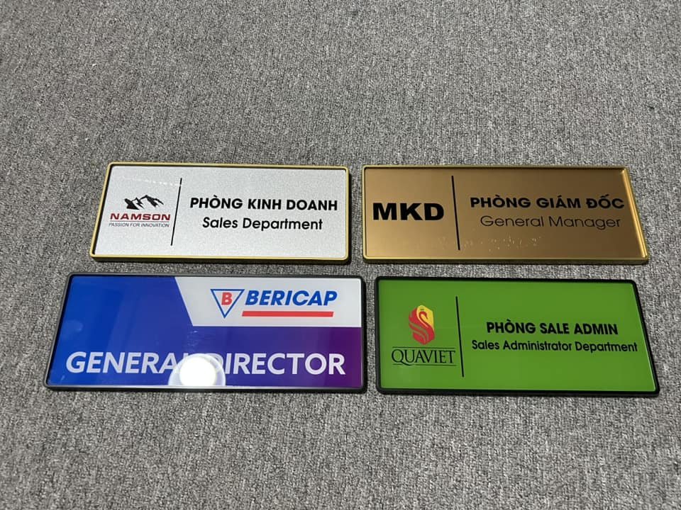 Bảng tên ăn mòn kim loại cao cấp