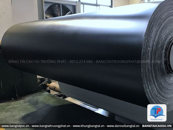 Băng tải PVC đen