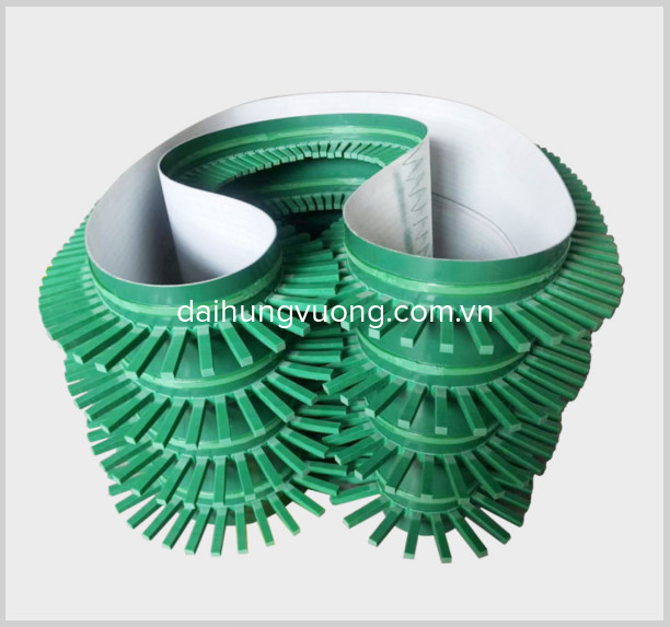 Băng tải PVC vách ngăn