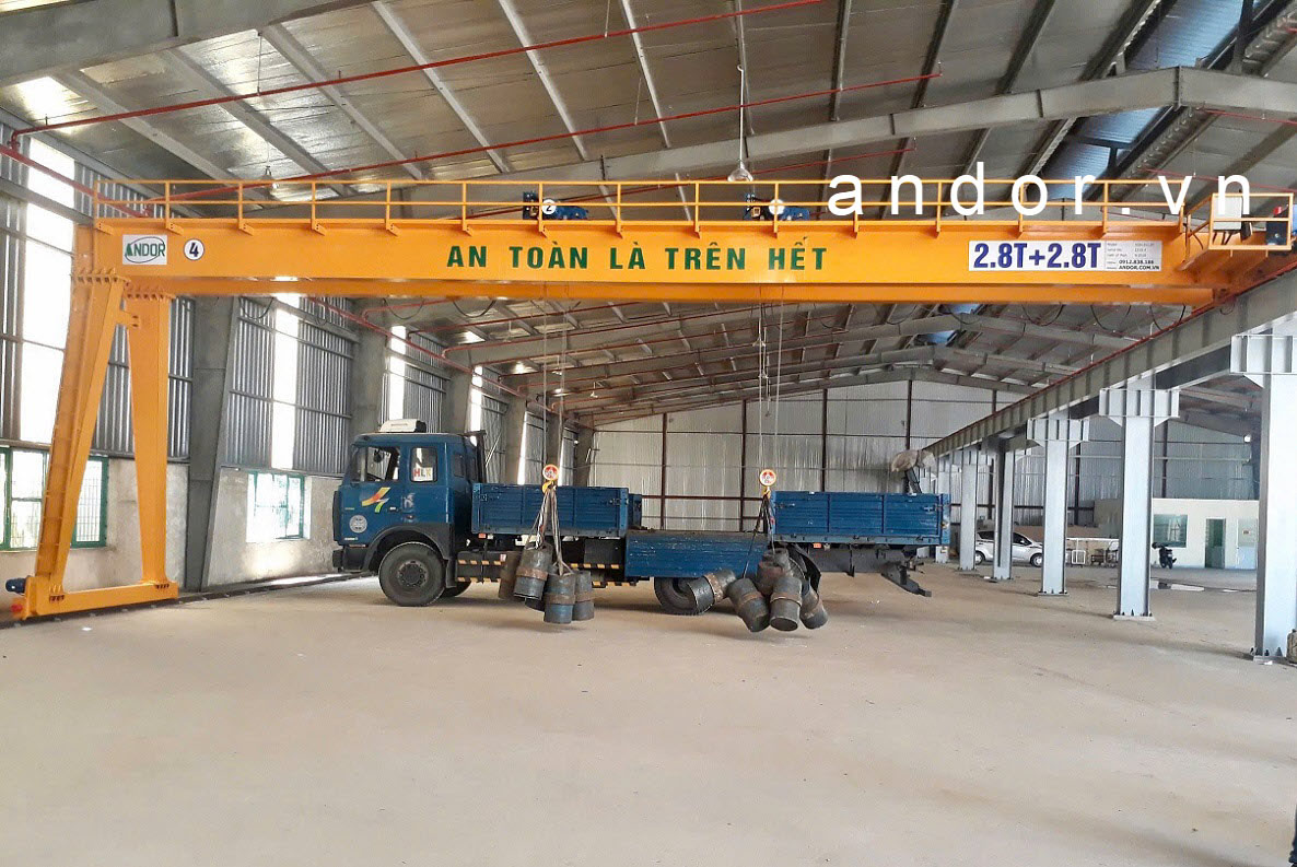 Bán cổng trục dầm đôi