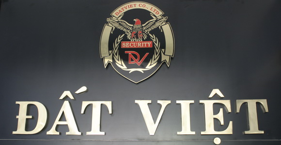 Banner Bảo Vệ Đất Việt