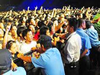 Bảo vệ show ca nhạc