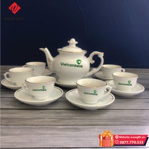 Bộ ấm chén Bát Tràng