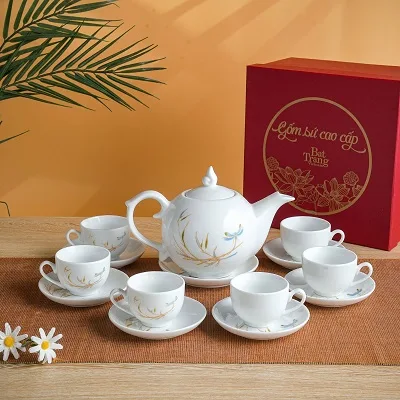 Bộ ấm trà Bát Tràng họa tiết