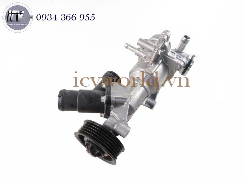 Bơm nước động cơ Mercedes