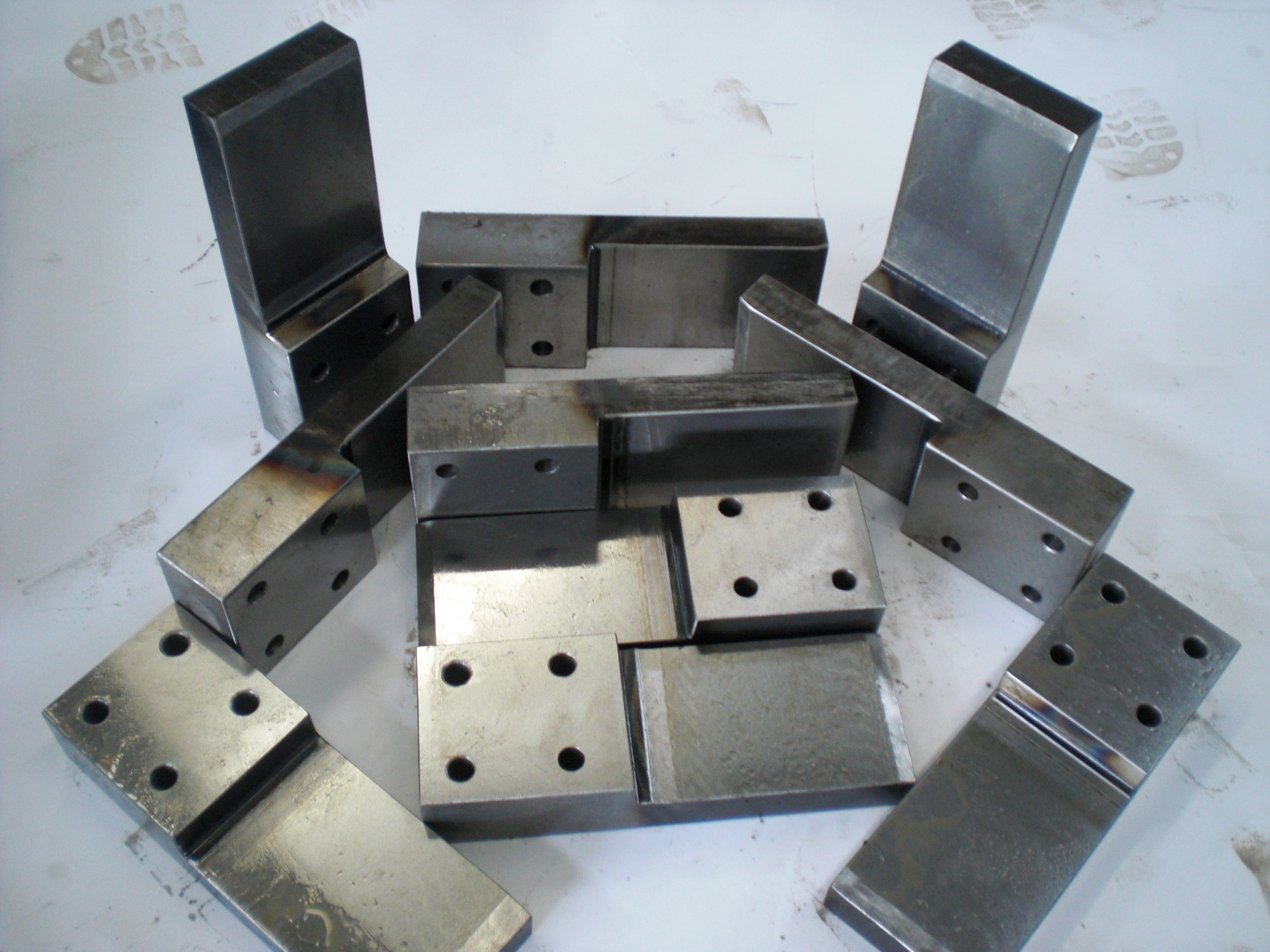 Tấm dẫn hướng của khuôn