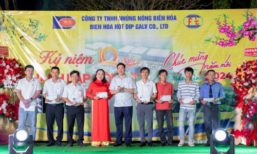 Cán bộ nhân viên công ty