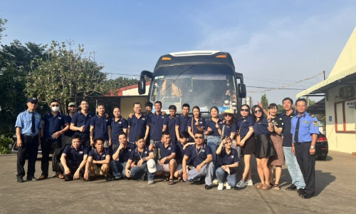 Cán bộ nhân viên công ty