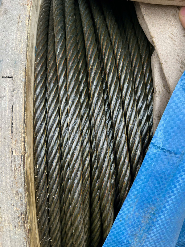 Cáp đen 6x37 lõi đay