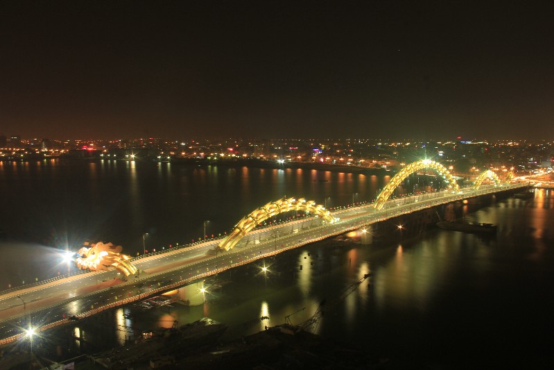 Cầu Rồng