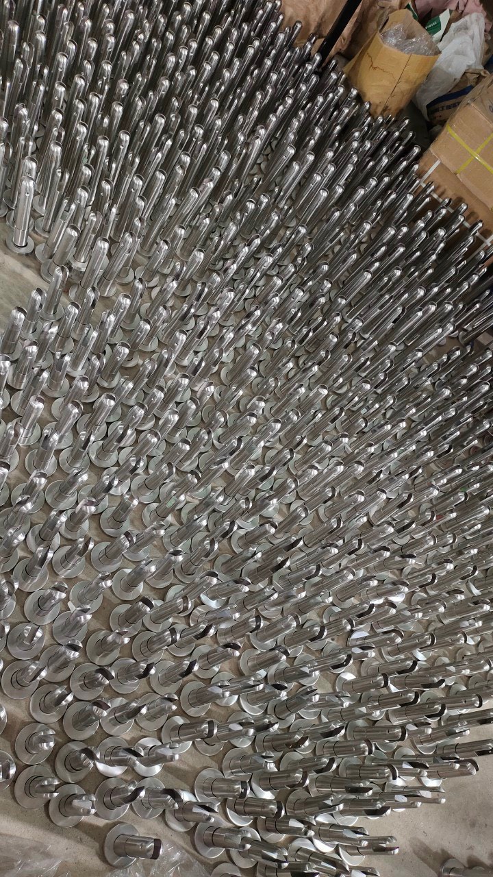 Chân inox 304