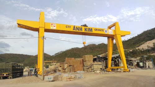 Cổng trục Console