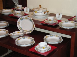 DINING SET