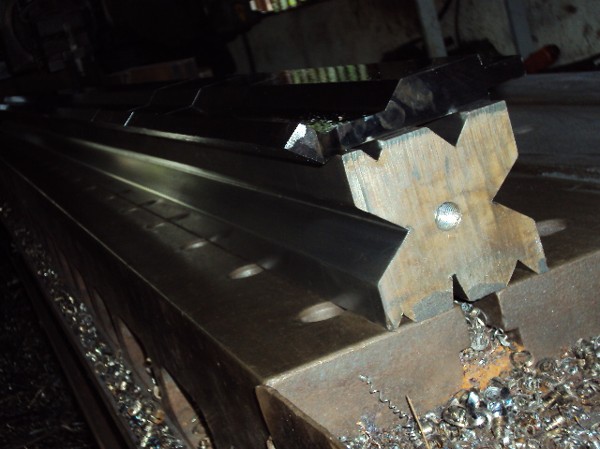 Gia công khuôn mẫu