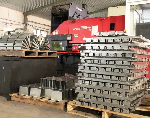 Đột CNC
