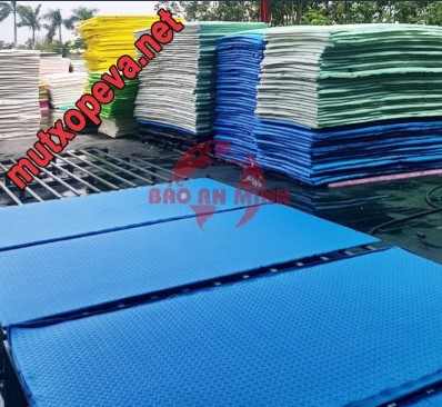 Mút xốp thể thao