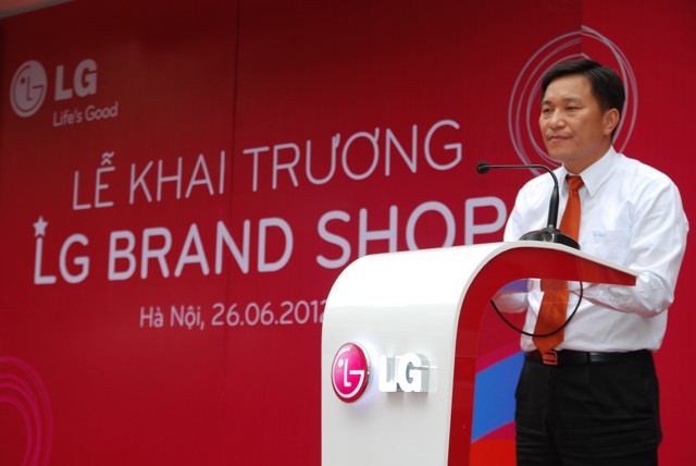 Tổ chức sự kiện