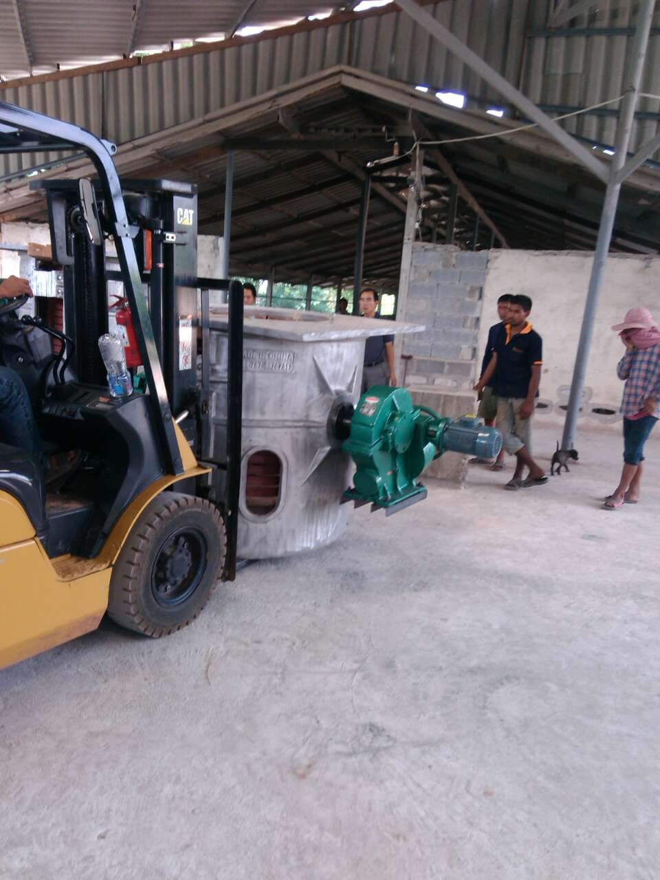 Đúc cổng nhôm
