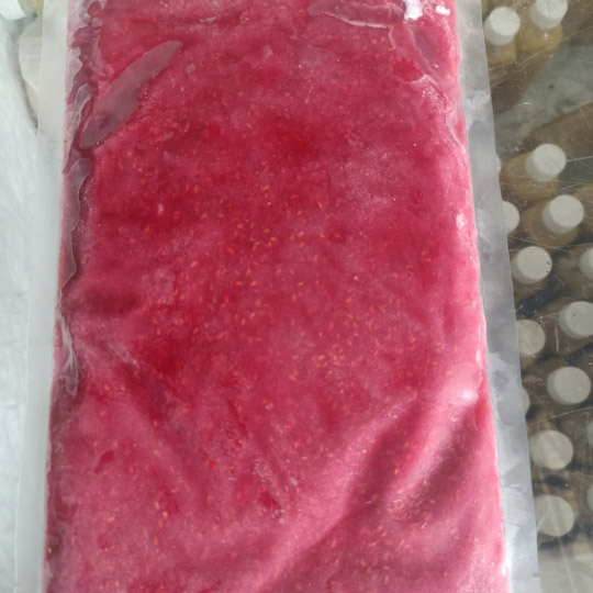 Nước ép mâm xôi đông lạnh