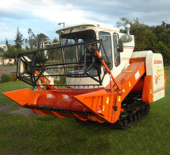 Máy gặt FOTON LOVOL DB200