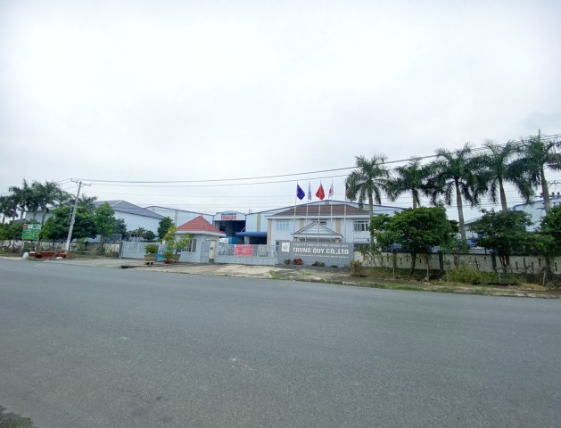 Nhà máy