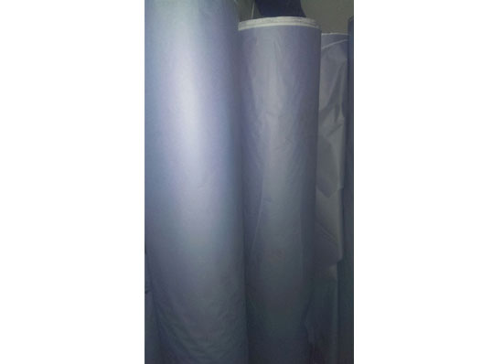 Giấy lót bàn cắt