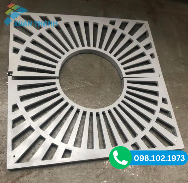 Ghi bảo vệ gốc cây bằng Composite