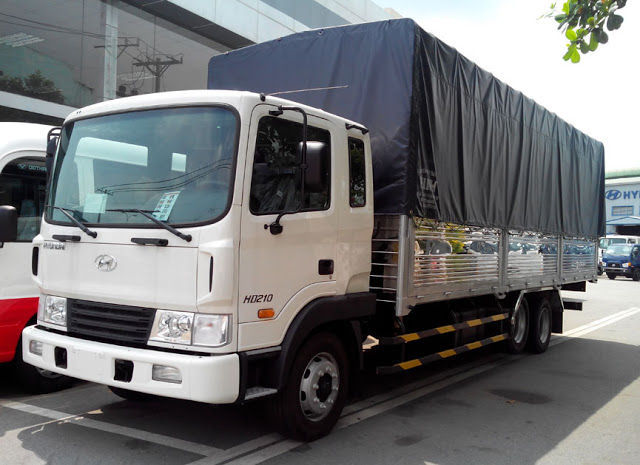 HD210