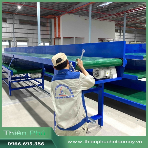 Hệ thống băng tải phân loại hàng hóa
