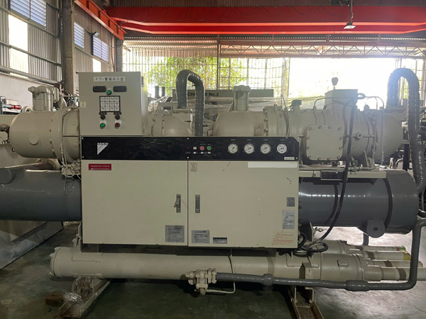 Hệ thống chiller Daikin