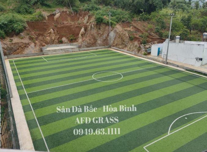 Dự án sân bóng tạiHòa Bình