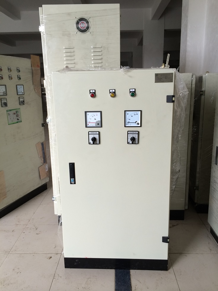 Thiết bị giám sát hành trình