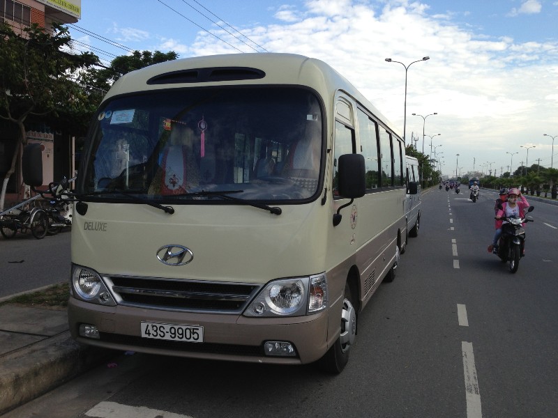 Xe du lịch cho thuê