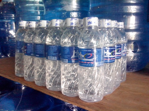 Nước ống đóng chai